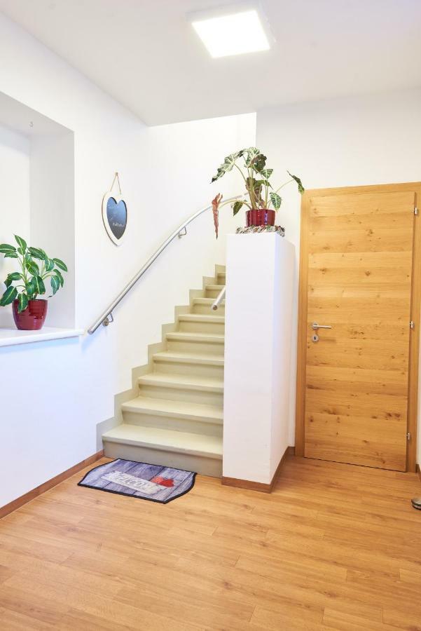 Pension Gschaider Payerbach Exterior photo